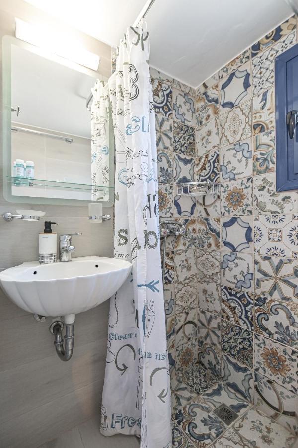 Katy'S Home Naxos City Екстериор снимка